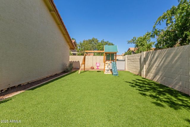 9011 S DATELAND Drive, Tempe, AZ 85284