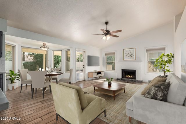 9011 S DATELAND Drive, Tempe, AZ 85284