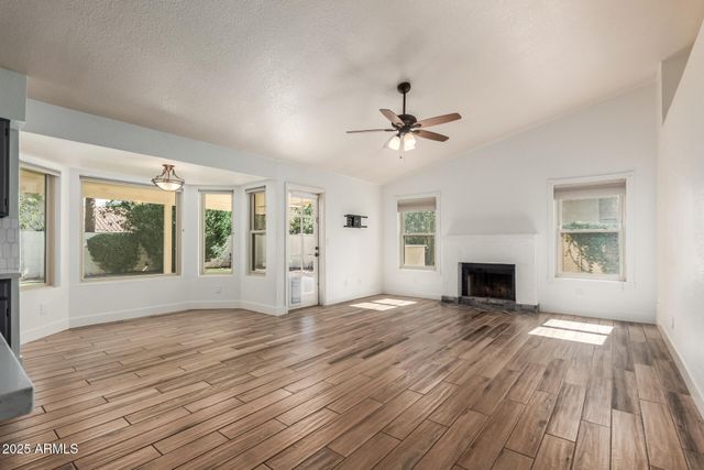 9011 S DATELAND Drive, Tempe, AZ 85284