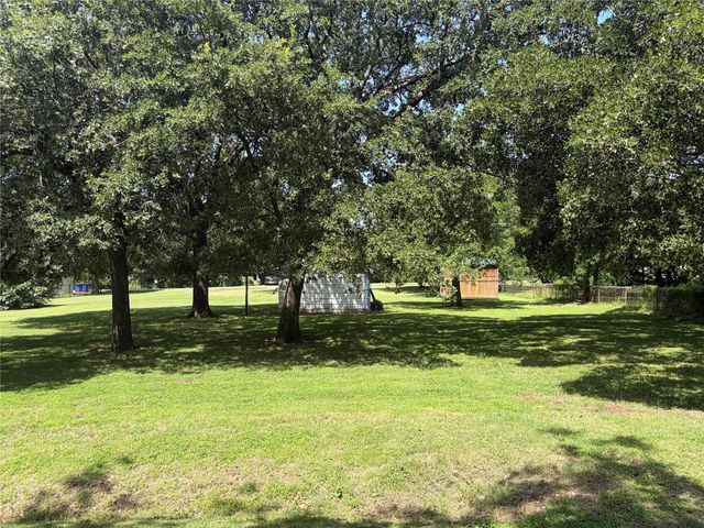 0000 Pueblo Drive, Gordonville, TX 76245