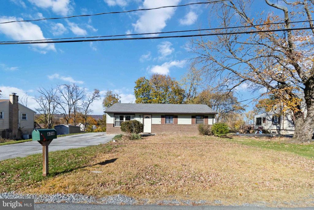 6216 BLUE GRASS AVE, Harrisburg, PA 17112