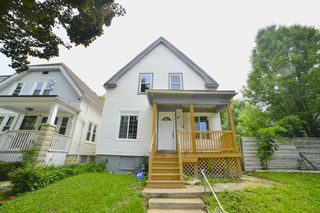 2444 N 29th STREET, Milwaukee, WI 53210