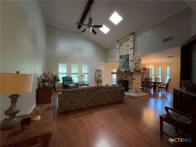 141 Seascape Drive, Port Lavaca, TX 77979