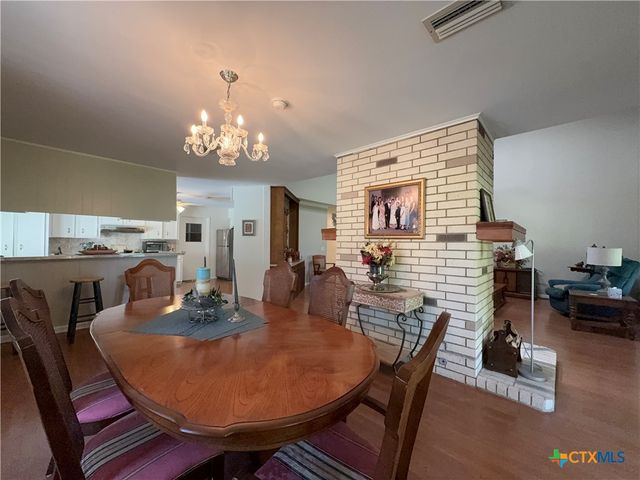 141 Seascape Drive, Port Lavaca, TX 77979