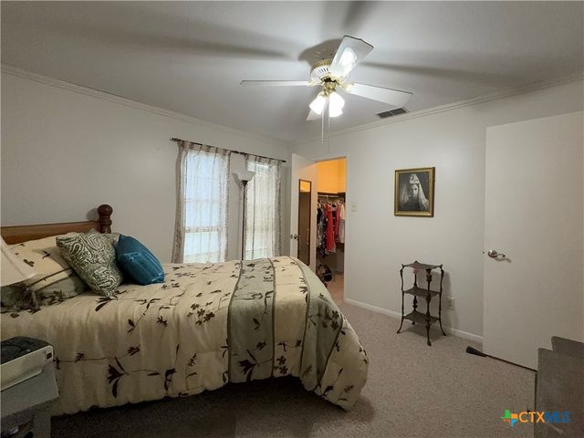 141 Seascape Drive, Port Lavaca, TX 77979