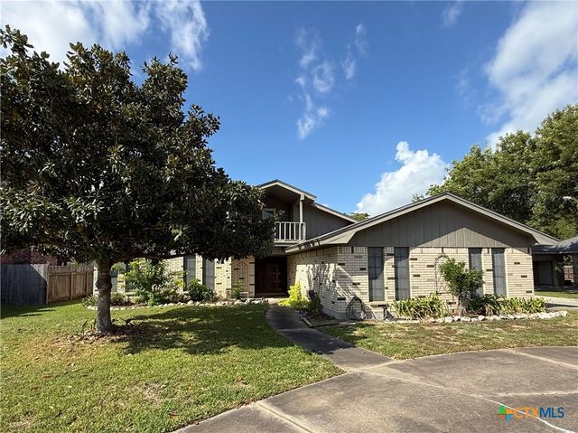 141 Seascape Drive, Port Lavaca, TX 77979
