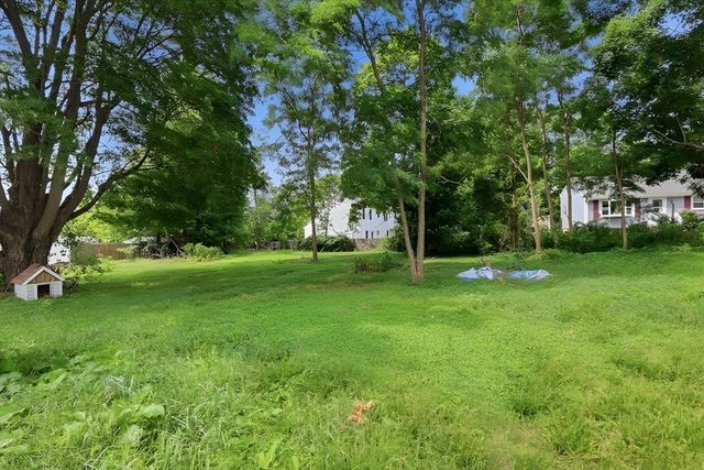 21 Lyman, Brockton, MA 02302