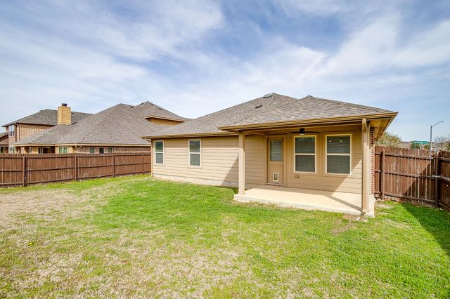 1349 Broadmoor Drive, Burleson, TX 76028