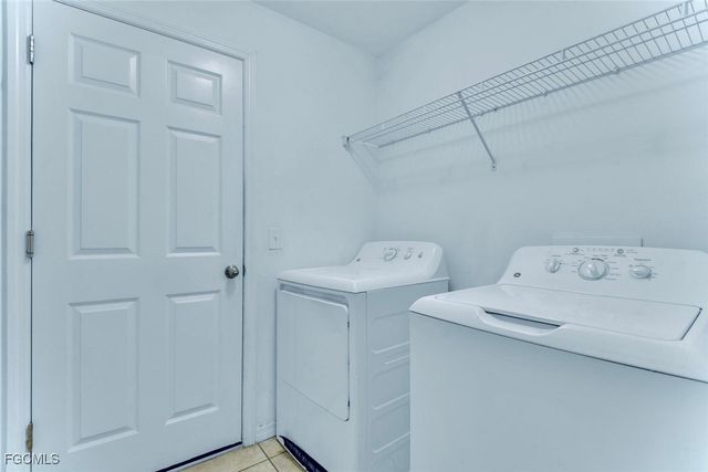 278 Shadow Lakes DR, Lehigh Acres, FL 33974