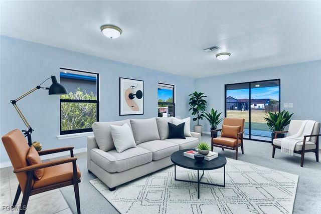 278 Shadow Lakes DR, Lehigh Acres, FL 33974