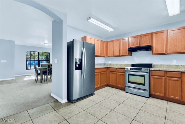 278 Shadow Lakes DR, Lehigh Acres, FL 33974