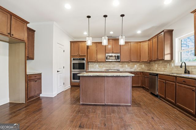 296 Riverwalk Manor Drive, Dallas, GA 30132