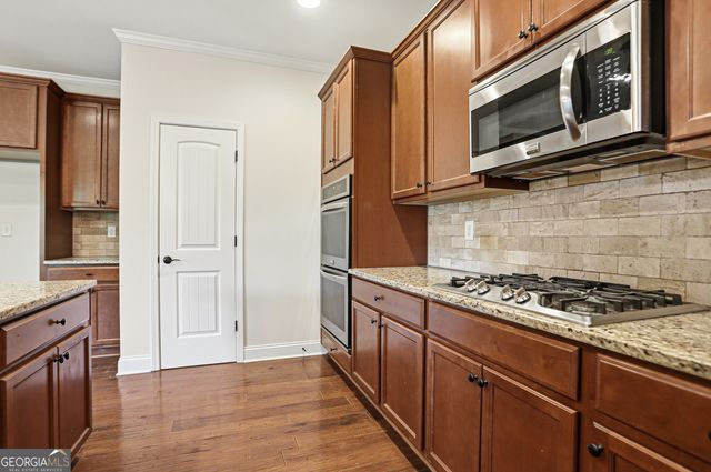 296 Riverwalk Manor Drive, Dallas, GA 30132