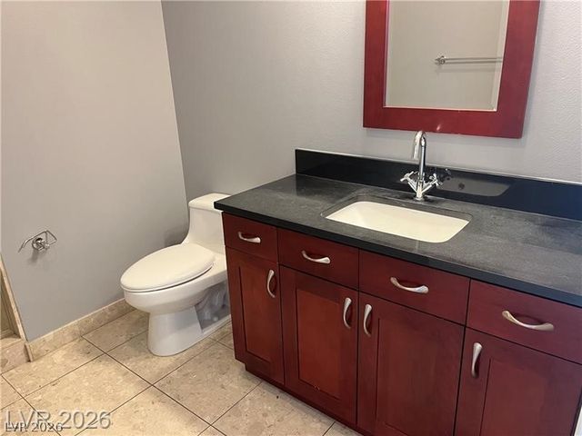 4575 DEAN MARTIN Drive 1011, Las Vegas, NV 89103