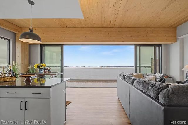 901 Adelaide Circle 601, Muskegon, MI 49441