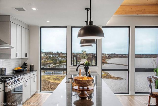 901 Adelaide Circle 601, Muskegon, MI 49441