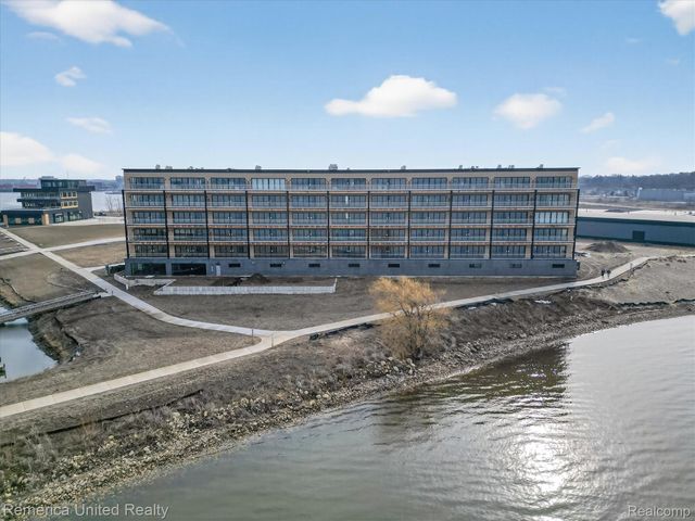 901 Adelaide Circle 601, Muskegon, MI 49441