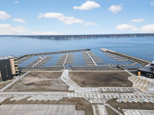 901 Adelaide Circle 601, Muskegon, MI 49441