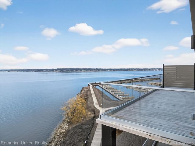 901 Adelaide Circle 601, Muskegon, MI 49441