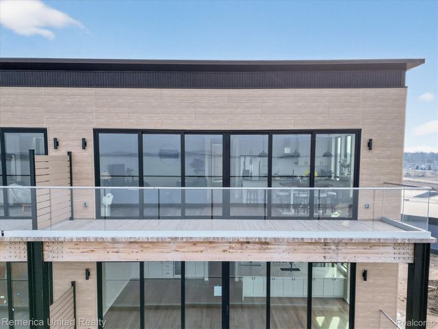 901 Adelaide Circle 601, Muskegon, MI 49441