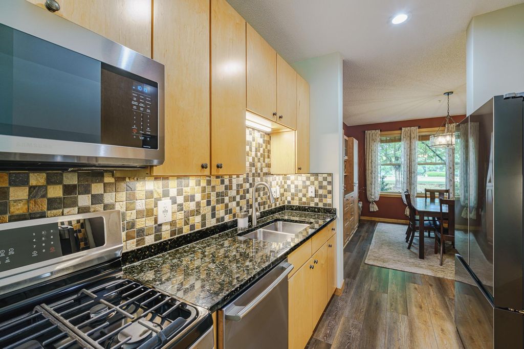 2108 Village Terrace, Bloomington, MN 55431 — photo 5