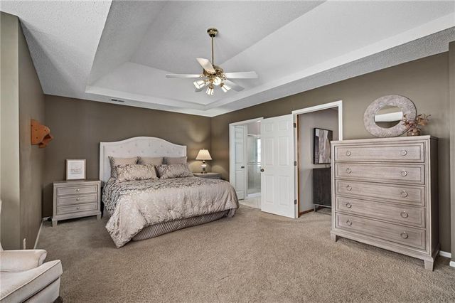 13209 S Locust Street, Olathe, KS 66062