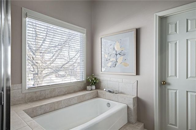 13209 S Locust Street, Olathe, KS 66062