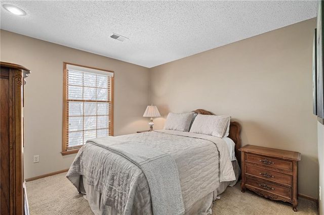 13209 S Locust Street, Olathe, KS 66062