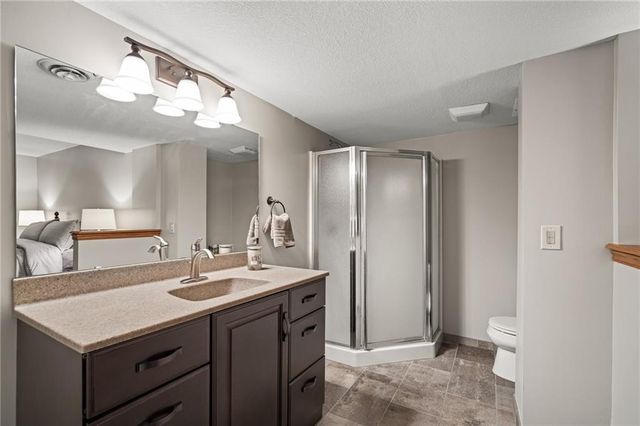 13209 S Locust Street, Olathe, KS 66062