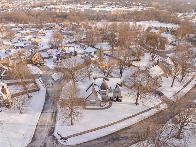 13209 S Locust Street, Olathe, KS 66062