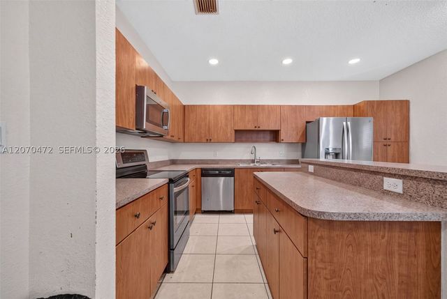 13631 SW 256th St, Homestead, FL 33032