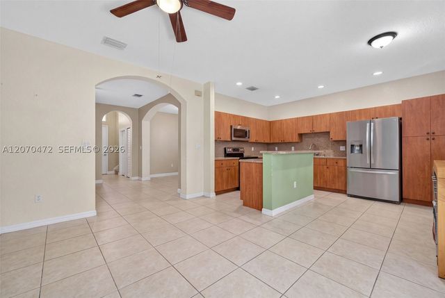 13631 SW 256th St, Homestead, FL 33032
