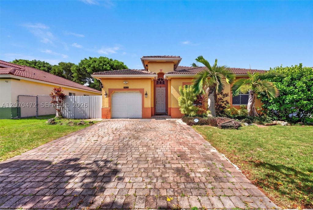 13631 SW 256th St, Homestead, FL 33032