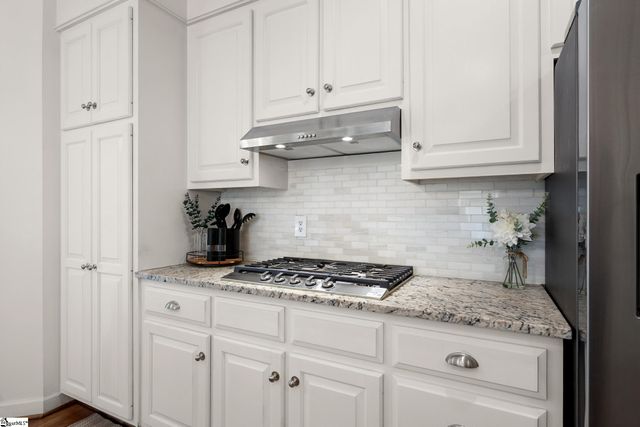 221 River Walk Drive, Simpsonville, SC 29681