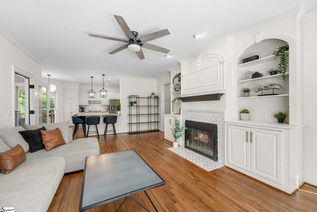 221 River Walk Drive, Simpsonville, SC 29681