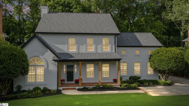 221 River Walk Drive, Simpsonville, SC 29681