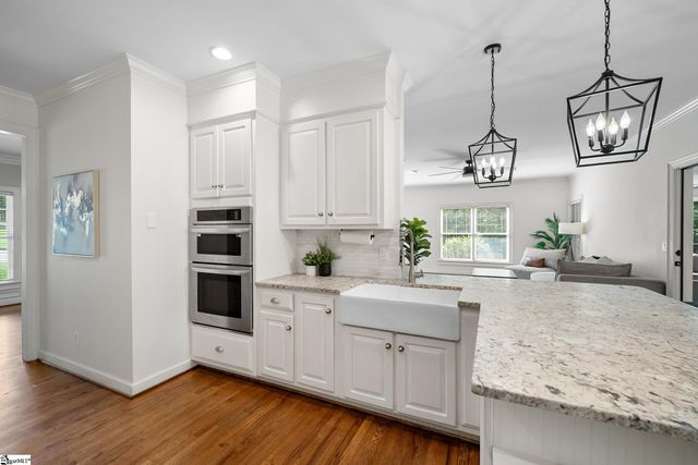 221 River Walk Drive, Simpsonville, SC 29681