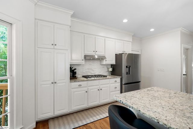 221 River Walk Drive, Simpsonville, SC 29681