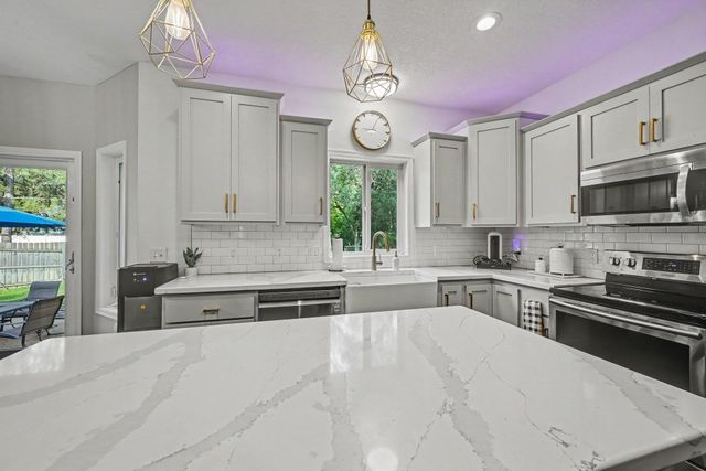 17558 Johnson Street NW, Elk River, MN 55330