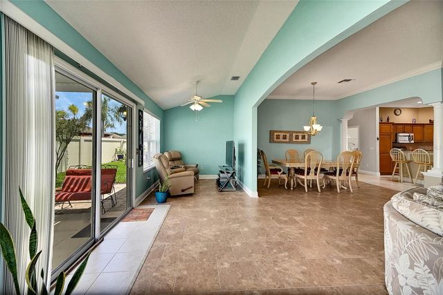 725 KINGSTON WAY, The Villages, FL 32162