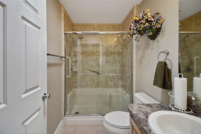 725 KINGSTON WAY, The Villages, FL 32162