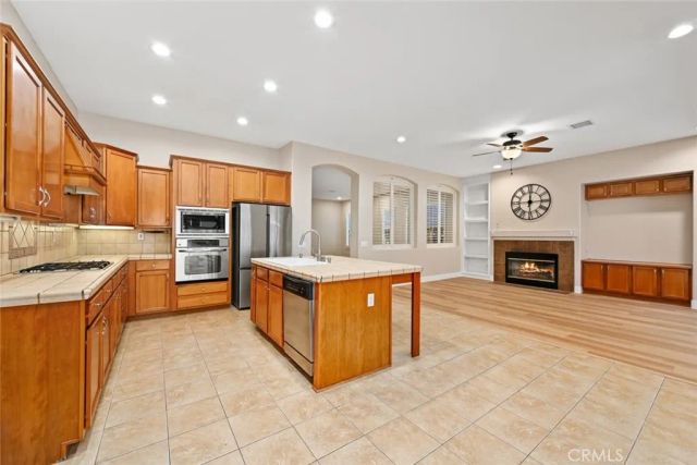 26764 Kingwood, Murrieta, CA 92563