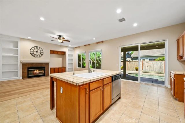 26764 Kingwood, Murrieta, CA 92563