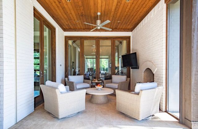 5806 Del Roy Drive, Dallas, TX 75230