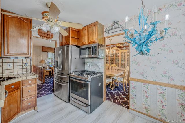 114 Liberty Avenue, Selden, NY 11784