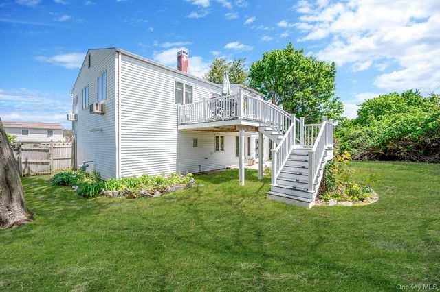 114 Liberty Avenue, Selden, NY 11784