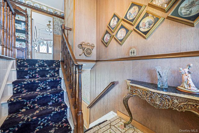 114 Liberty Avenue, Selden, NY 11784