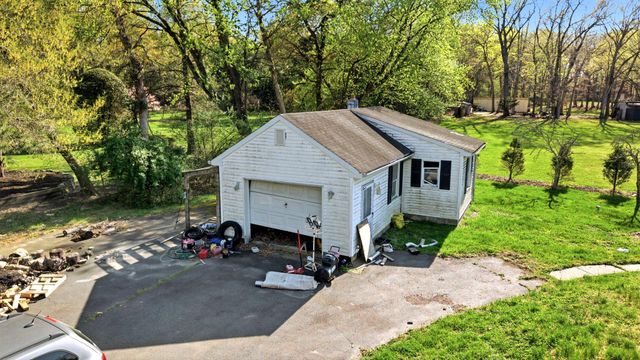 1904 ARK RD, Hainesport, NJ 08036