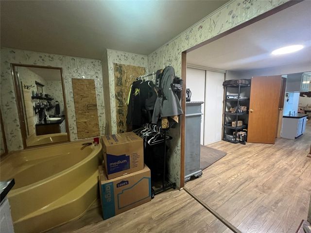 25248 Drummond Curve, Tecumseh, OK 74873