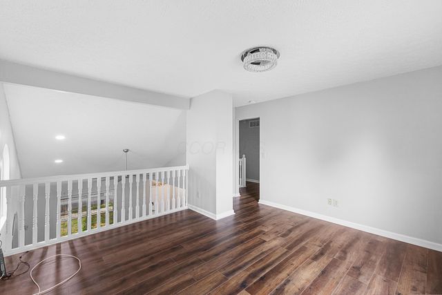 8225 Sea Star Drive, Blacklick, OH 43004